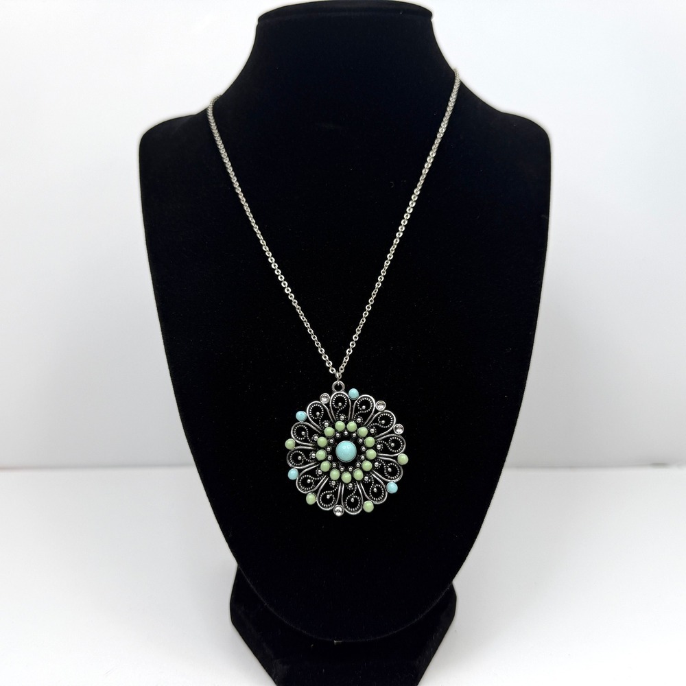 Round Bead Filigree Pendant and Necklace Turquoise Green Acrylic Beads Jewelry